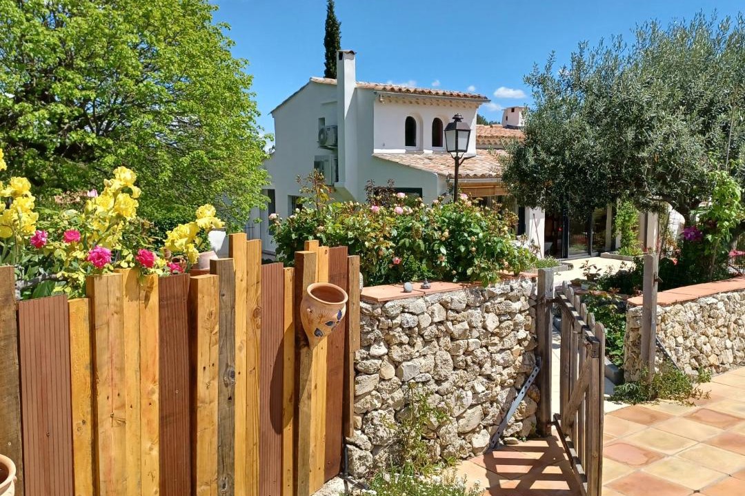 Photo of Others in Figanieres