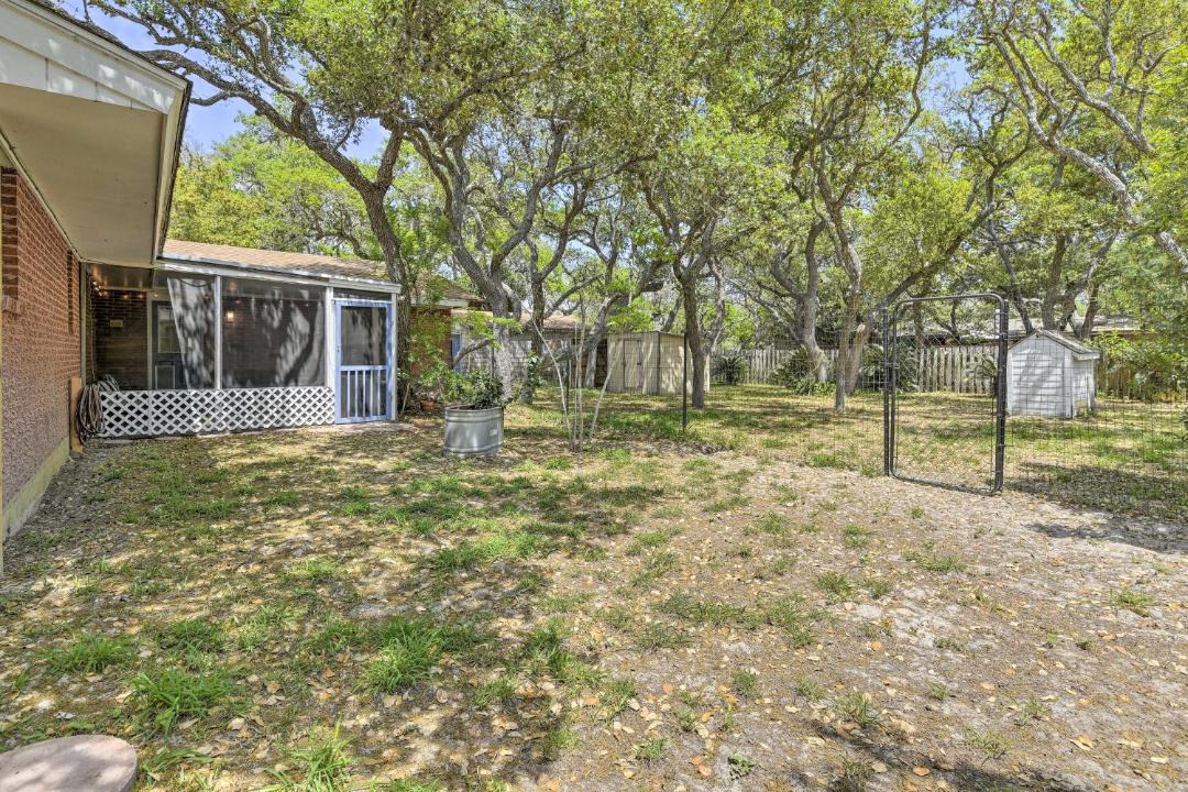 Photo of Buildings in Ingleside