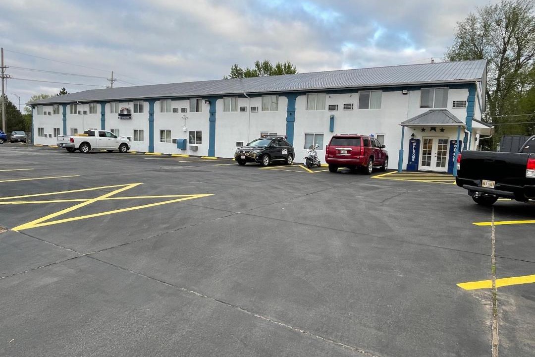 Photo of Buildings in Hutchinson