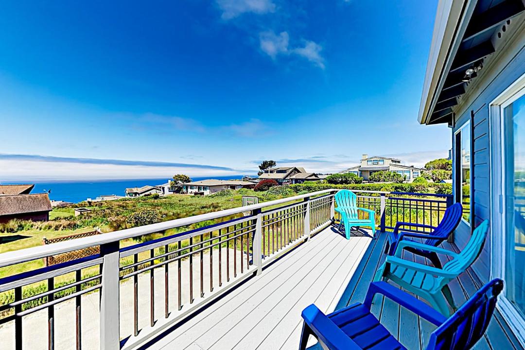 Photo of Patio Balcony in Dillon Beach