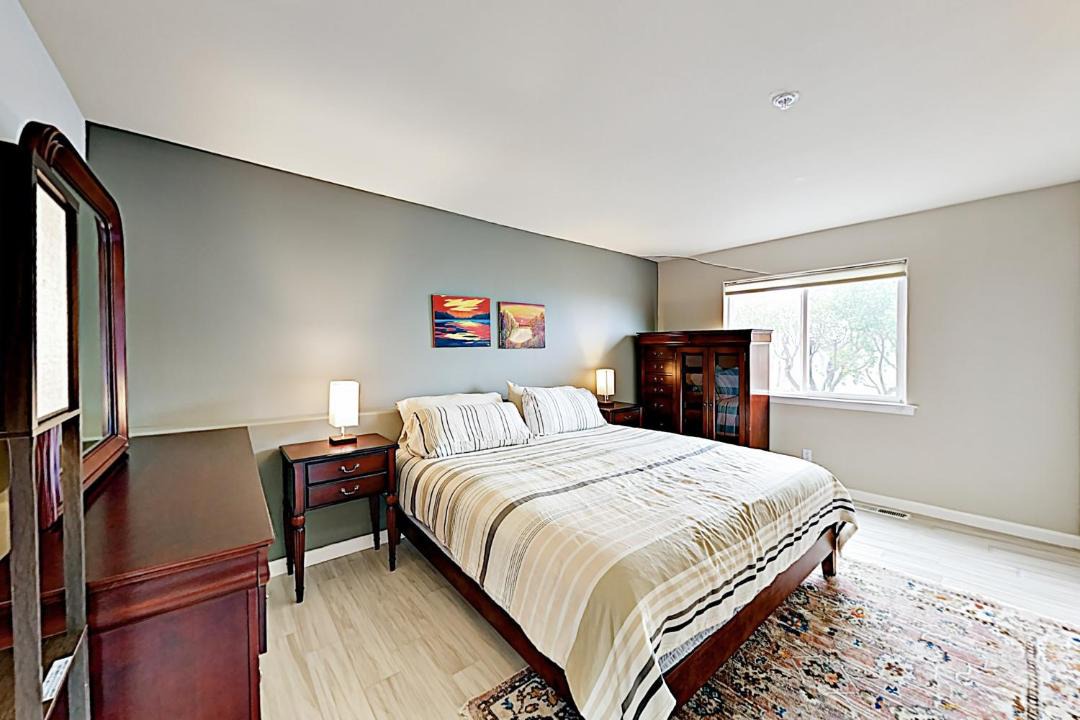 Photo of Bedroom in Dillon Beach