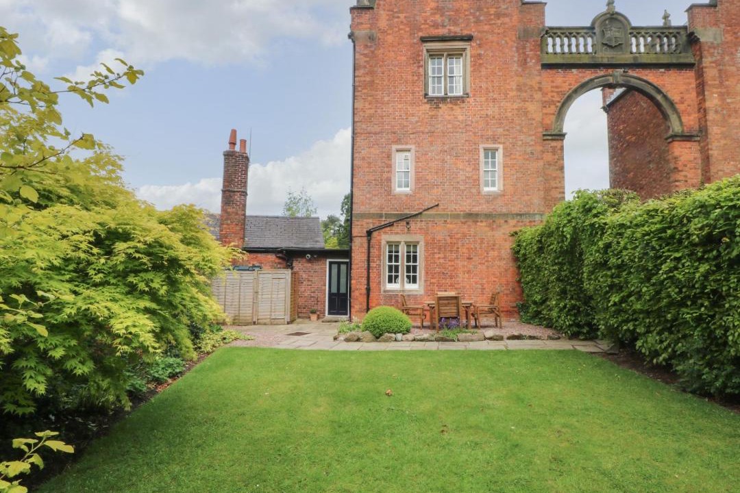 Photo of Buildings in Macclesfield