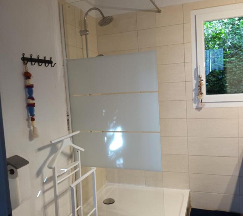 Photo of Bathroom in Buisson