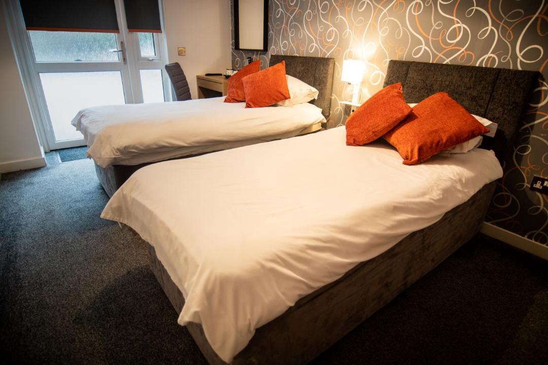 Photo of Others in Dreghorn