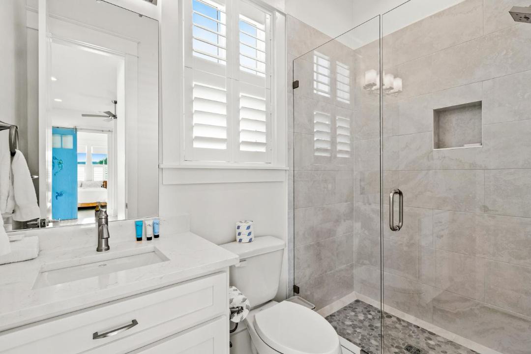 Photo of Bathroom in Gulf Mist