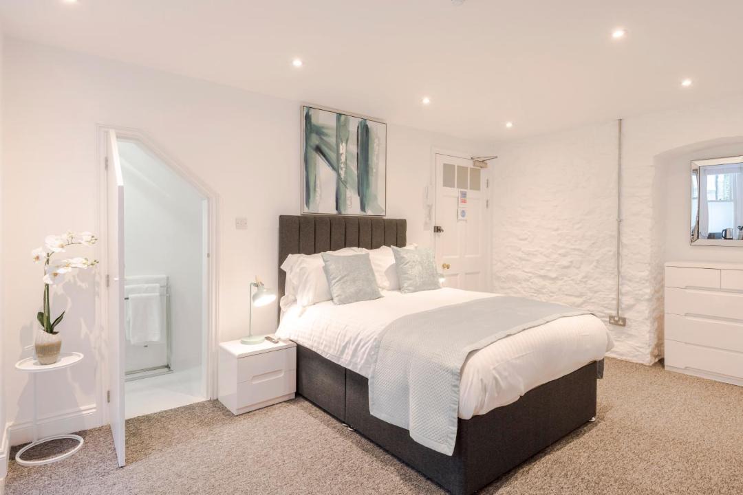 Photo of Bedroom in Bristol