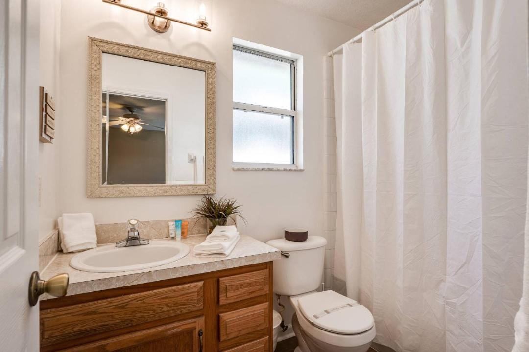 Photo of Bathroom in Green Cove Springs