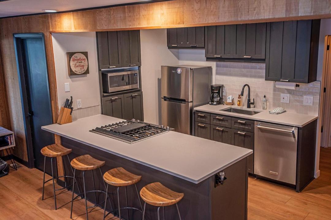 Photo of Kitchen in Overlook Park