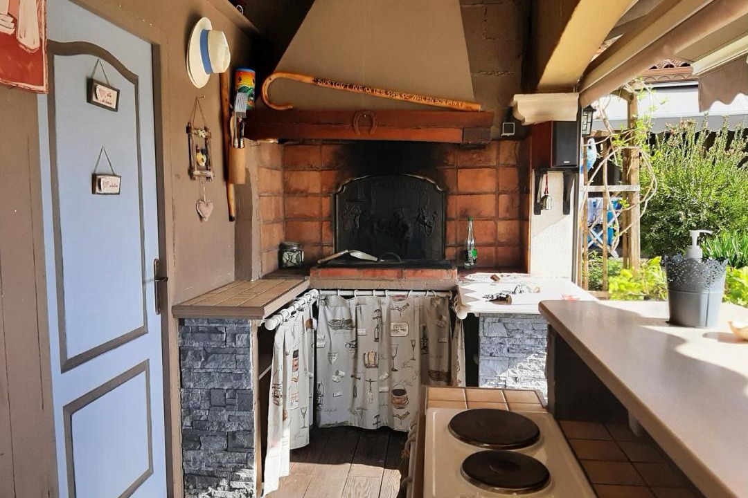 Photo of Kitchen in Rousson