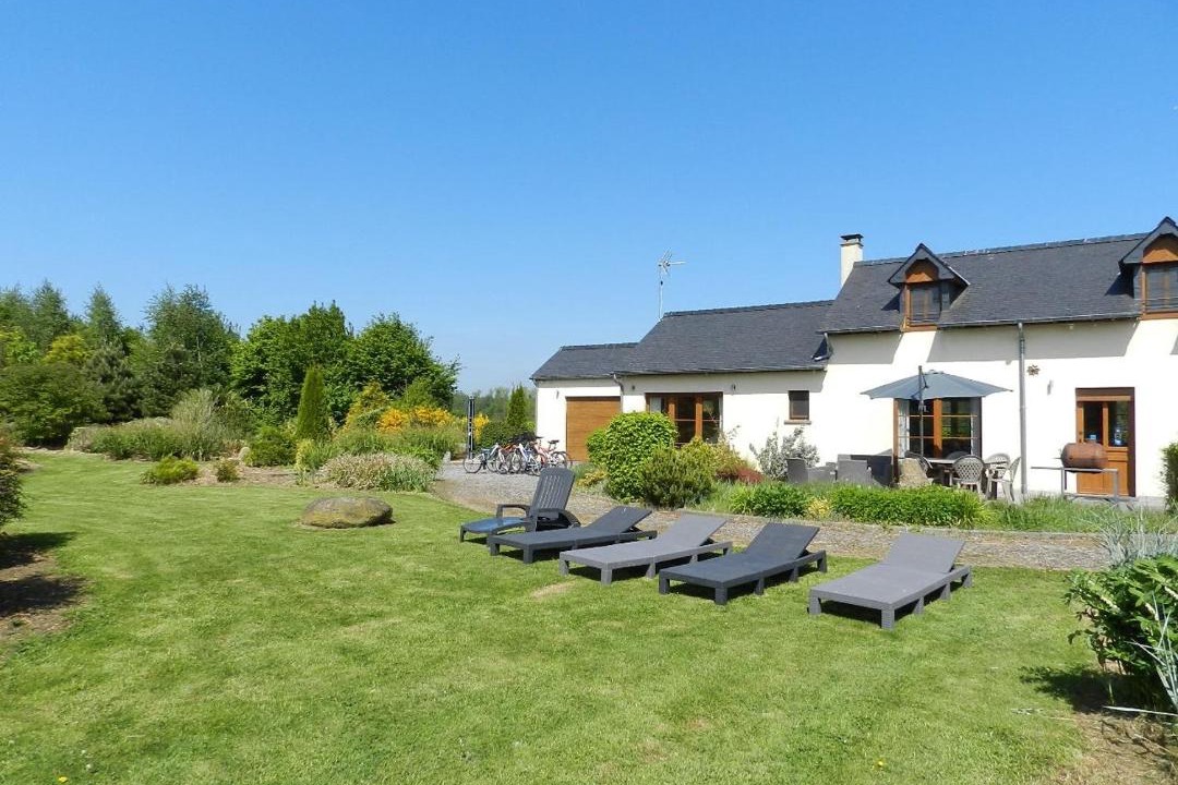 Photo of Others in Esqueheries