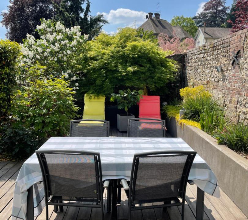 Photo of Patio Balcony in Mont-Saint-Aignan