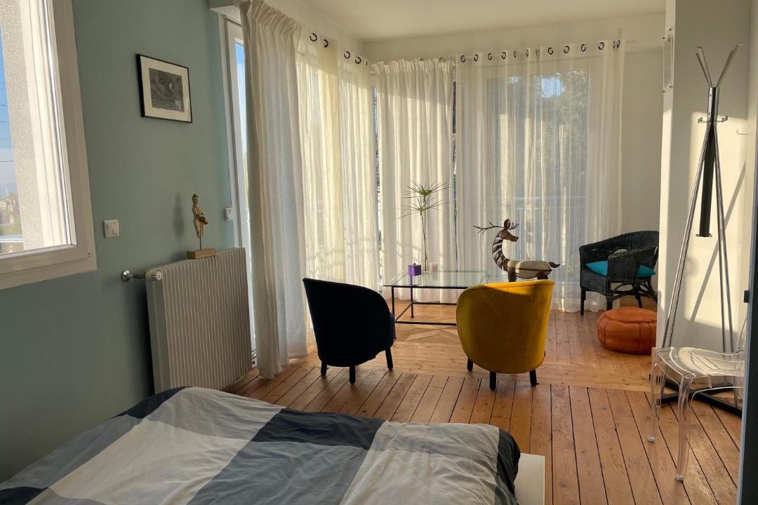 Photo of Livingroom in Mont-Saint-Aignan