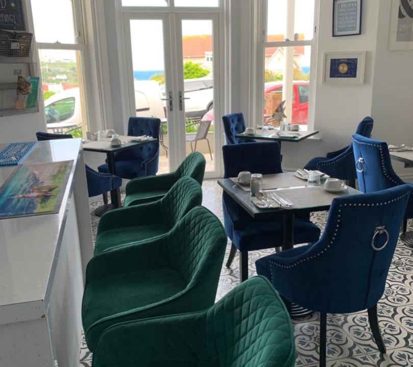 Photo of Livingroom in Newquay City Centre