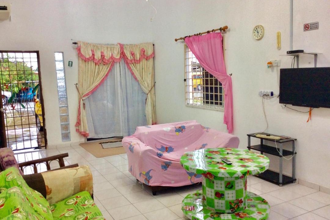 Photo of Livingroom in Bukit Kuang