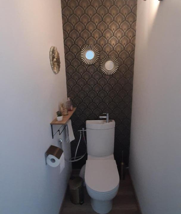 Photo of Others in Mernel