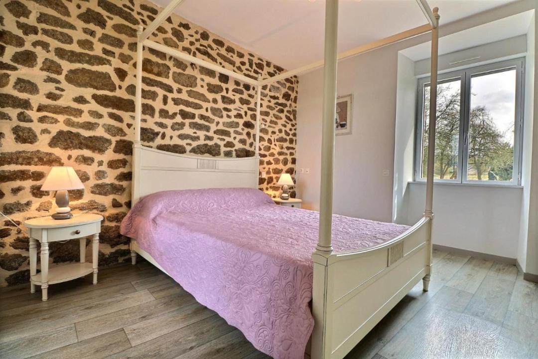 Photo of Others in Miniac-Morvan