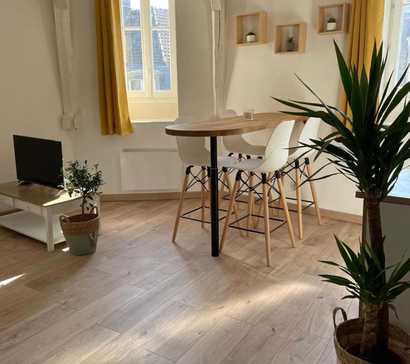 Photo of Livingroom in Old Town