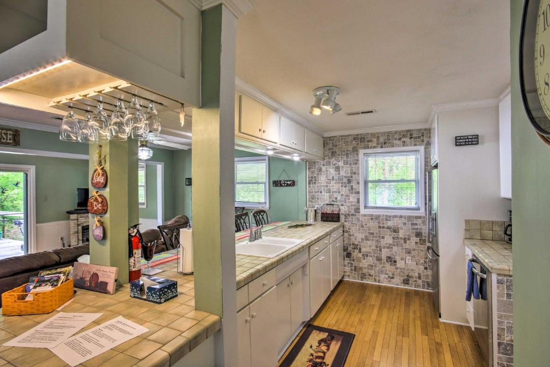 Photo of Others in Lake Secession