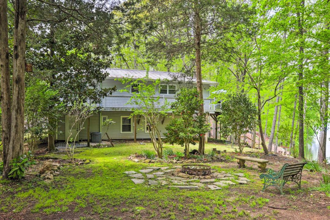 Photo of Others in Lake Secession