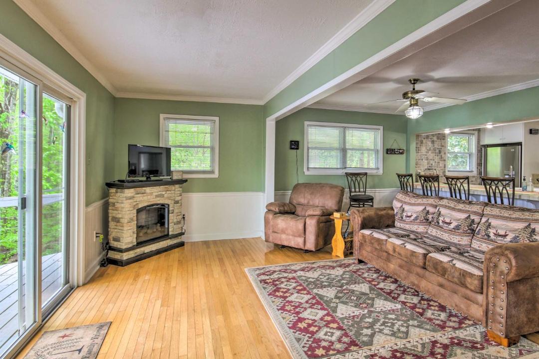 Photo of Others in Lake Secession