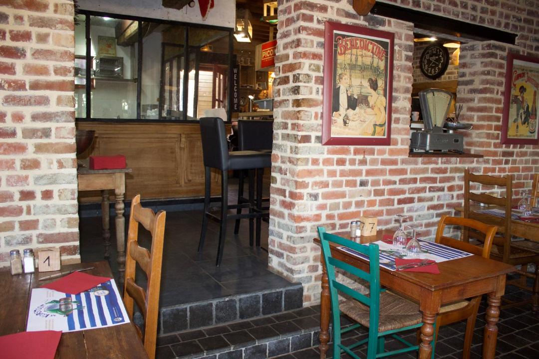 Photo of Others in Eecke