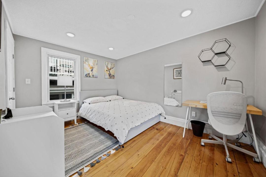 Photo of Others in Winter Hill