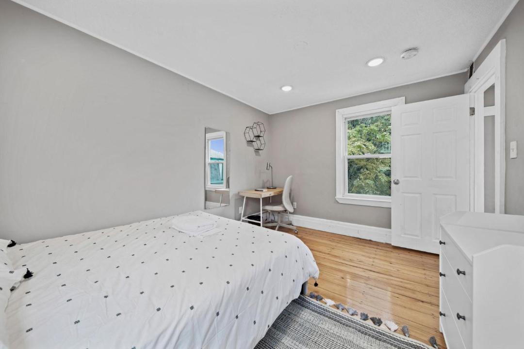 Photo of Others in Winter Hill