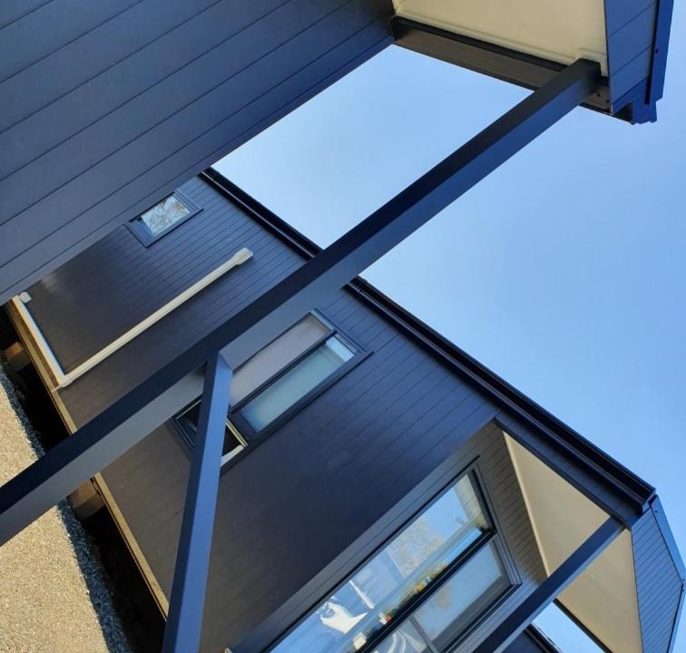 Photo of Others in Parkes