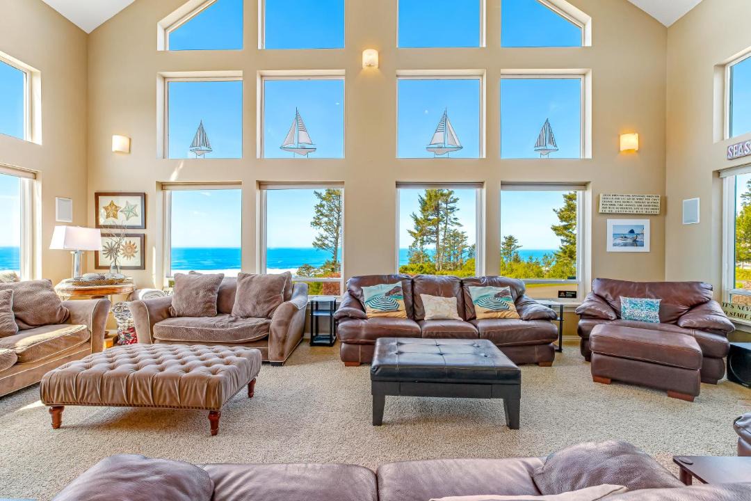 Photo of Livingroom in Cloverdale