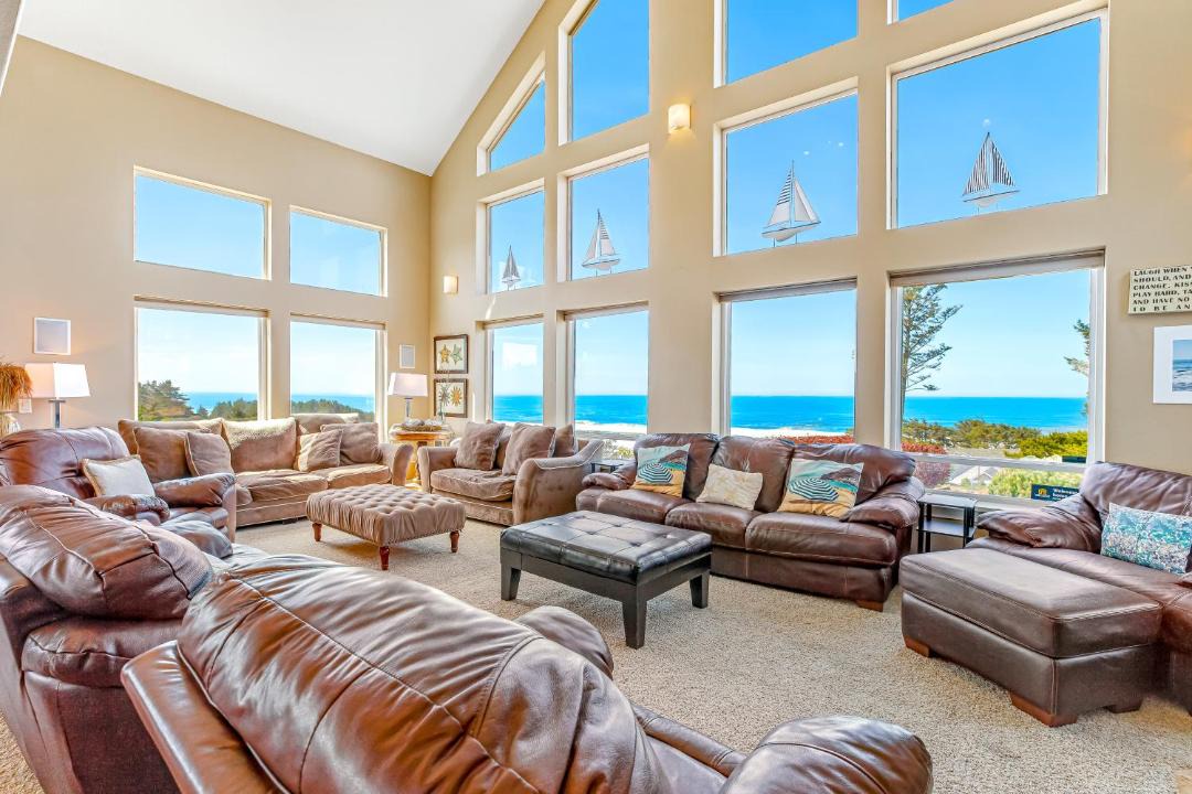 Photo of Livingroom in Cloverdale