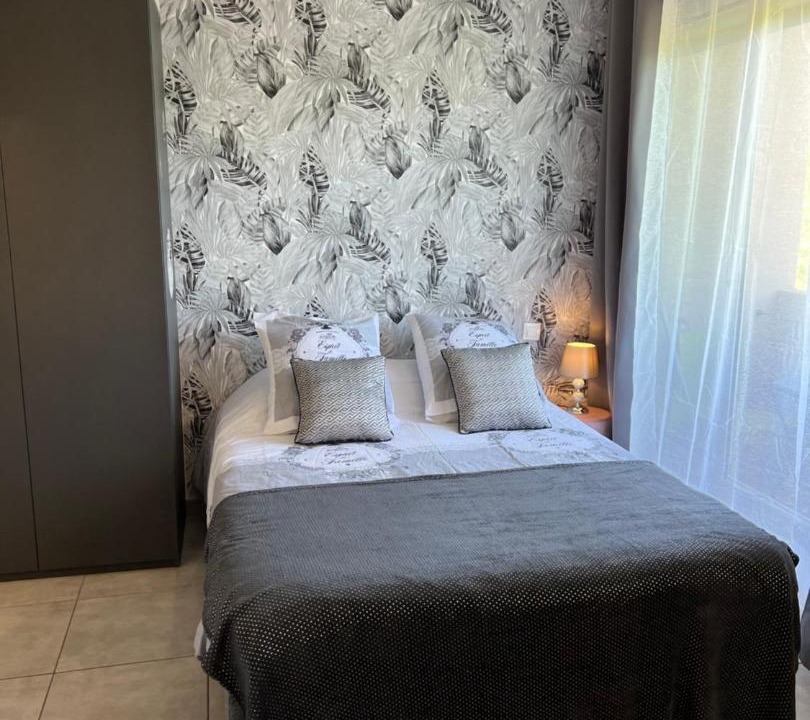 Photo of Others in Les Halles - Valliere