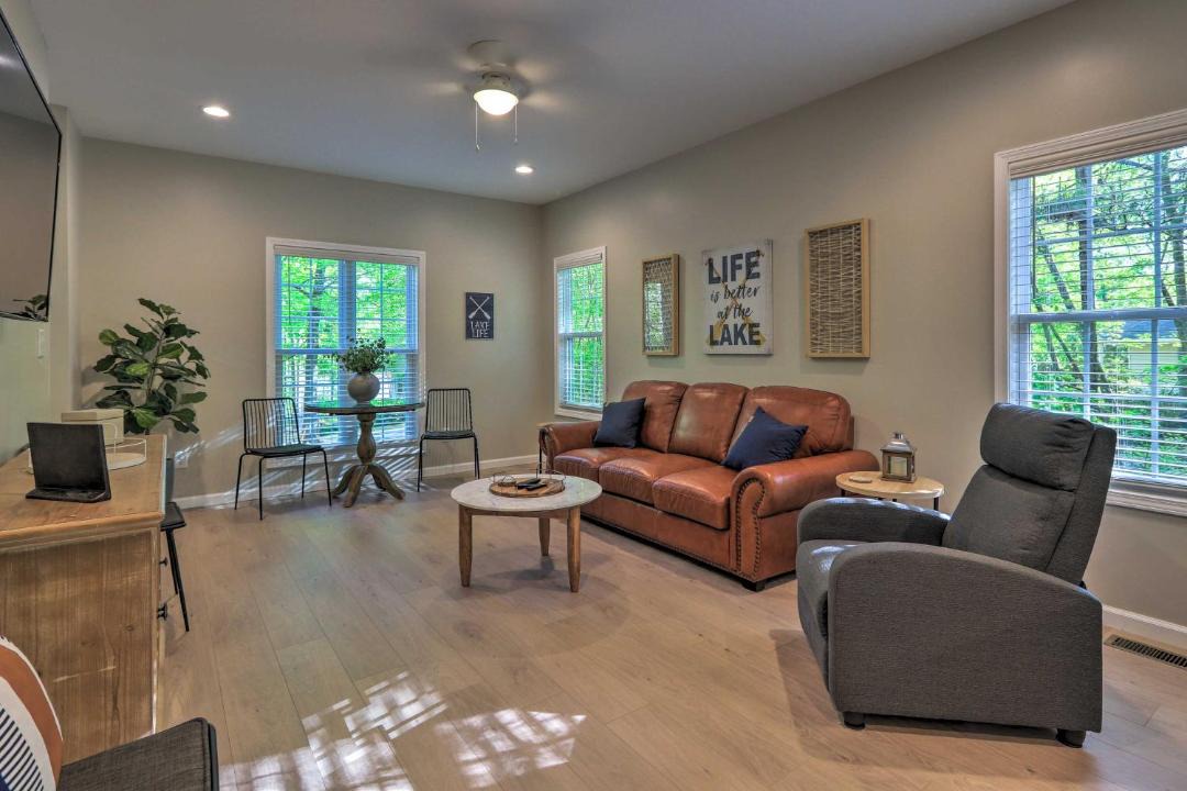 Photo of Livingroom in Milledgeville