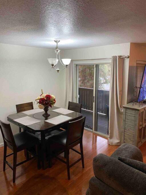 Photo of Livingroom in Tempe