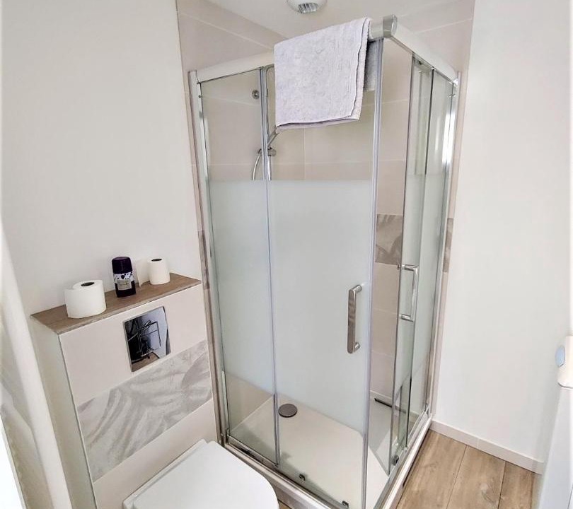 Photo of Bathroom in Ernee