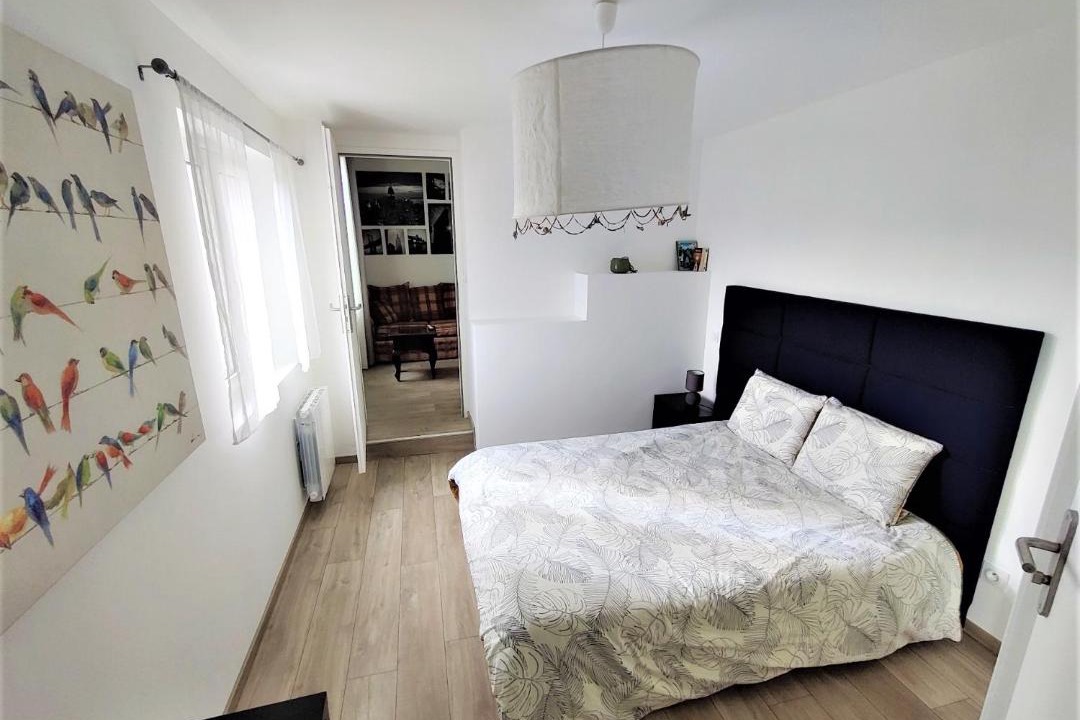 Photo of Bedroom in Ernee