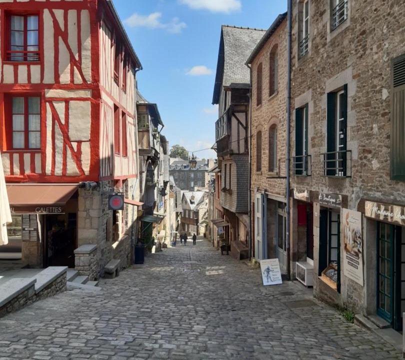 Photo of Others in Dinan