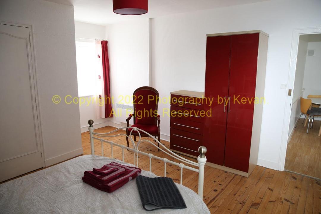 Photo of Others in Pre-en-Pail