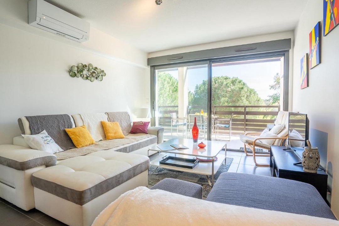 Photo of Livingroom in Saint-Cyprien Plage