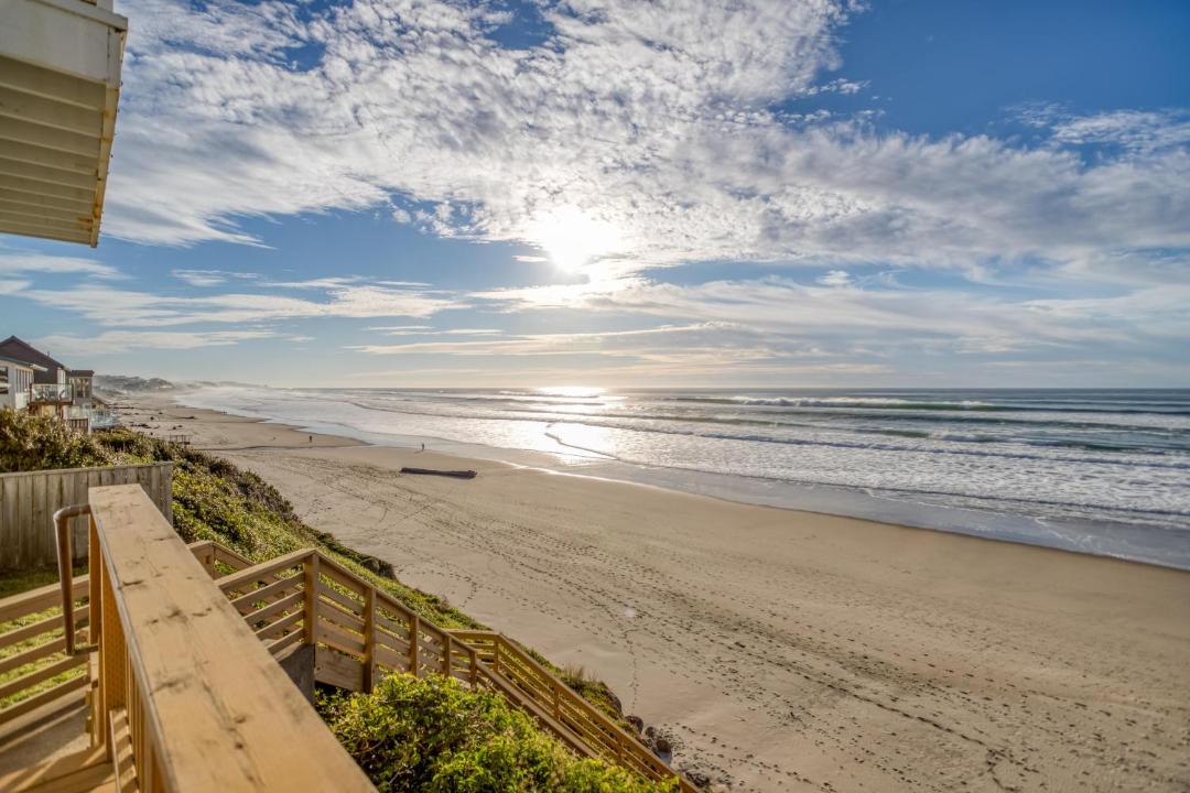 Photo of Others in Roads End