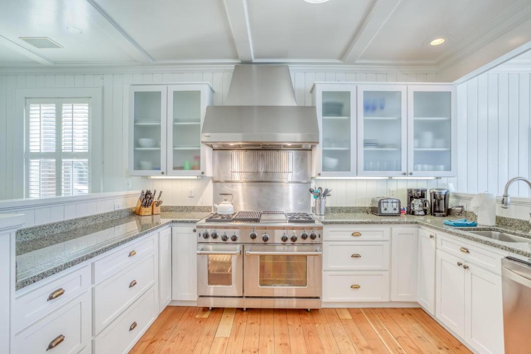 Photo of Others in Lincoln Beach