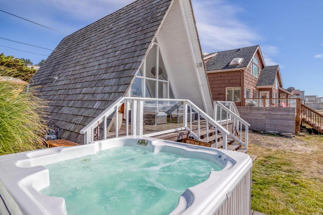 Photo of Others in Roads End