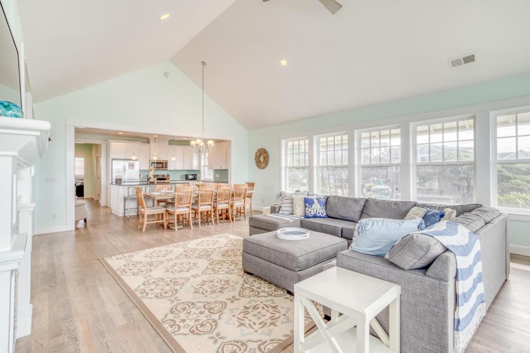 Photo of Others in Lincoln Beach