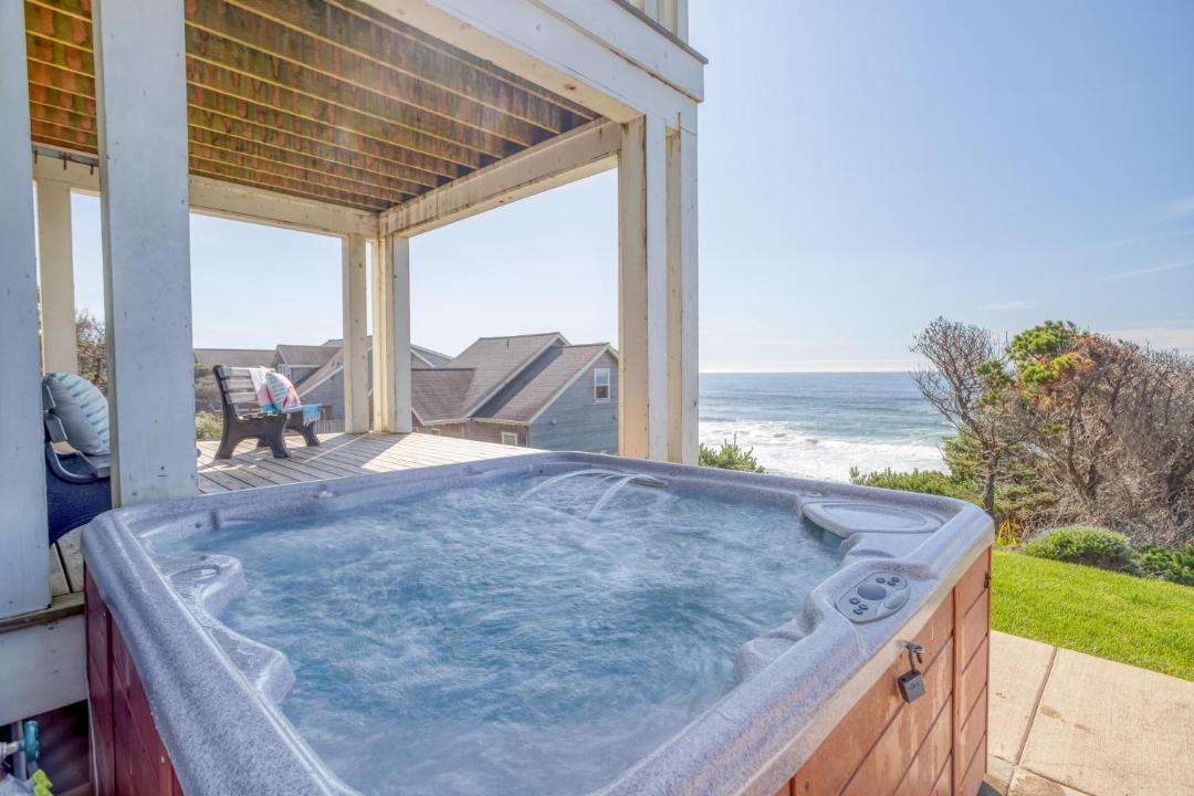 Photo of Others in Lincoln Beach