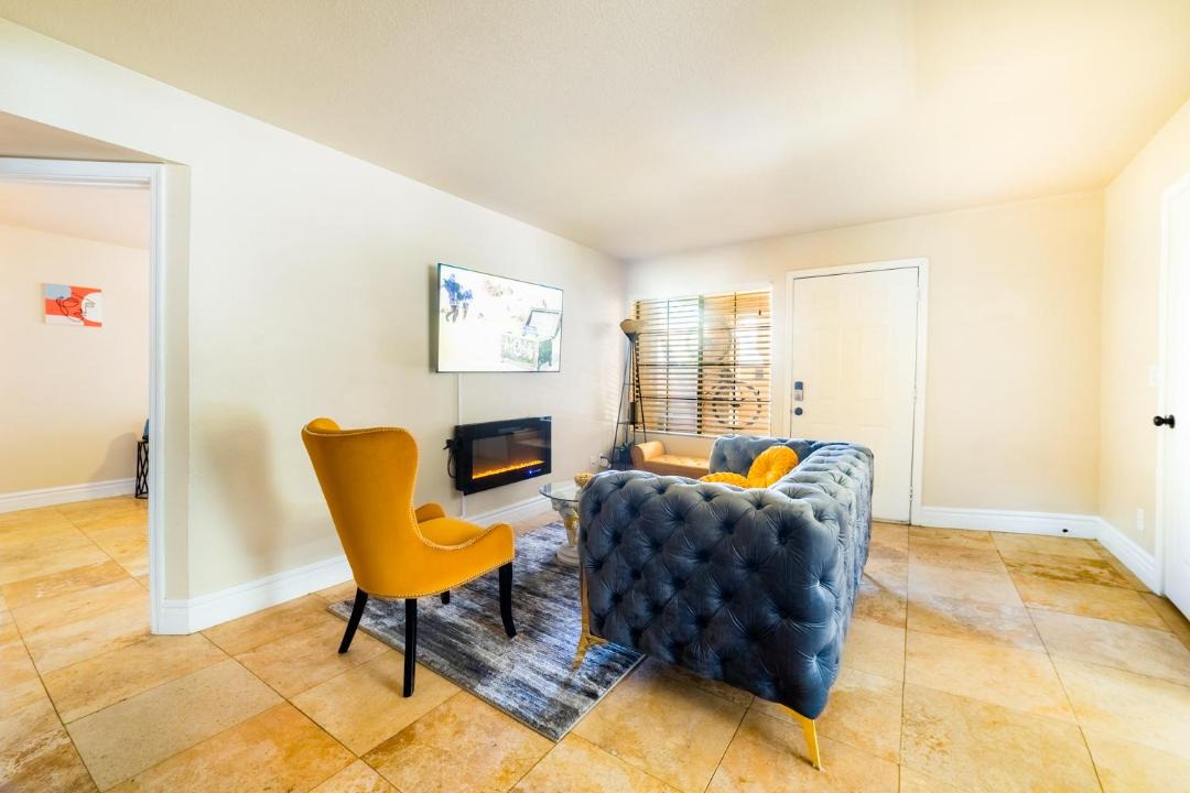 Photo of Livingroom in Tempe