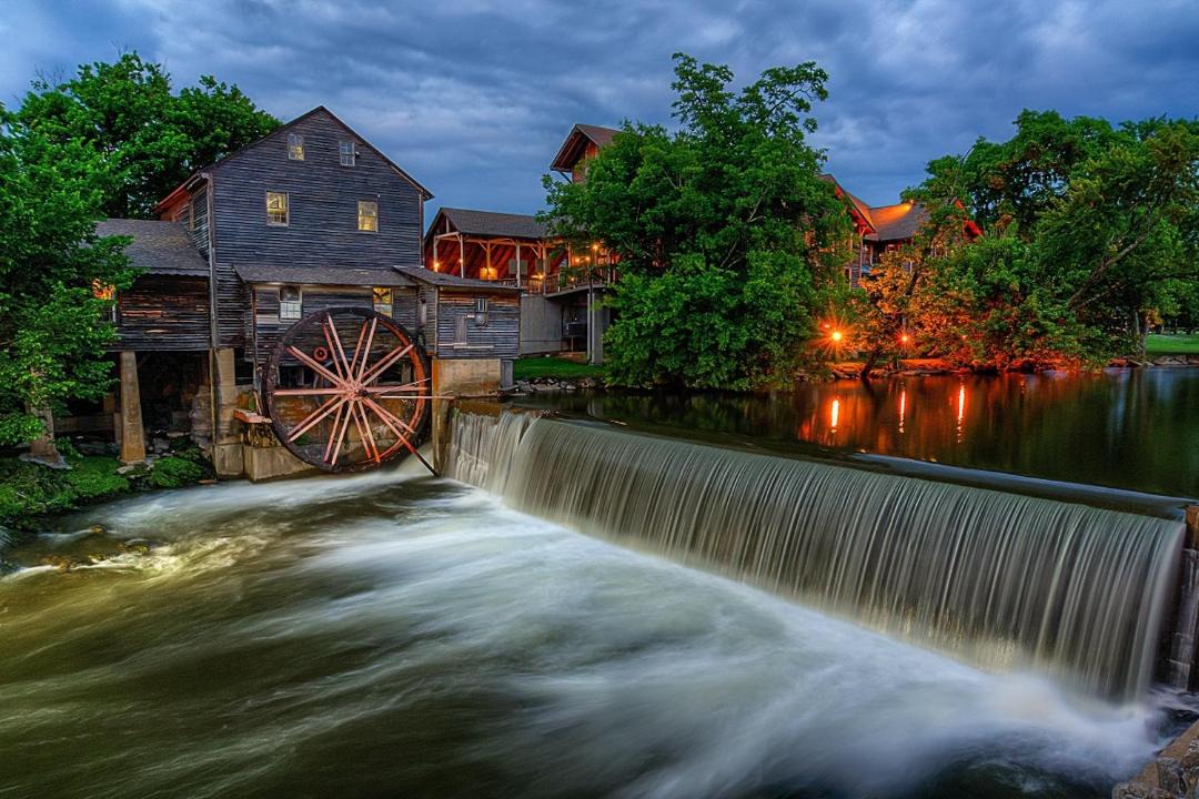 Photo of Others in Pigeon Forge