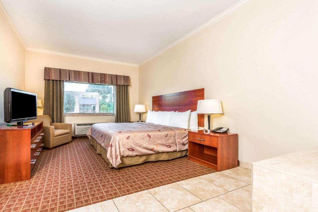 Photo of Bedroom in College Station