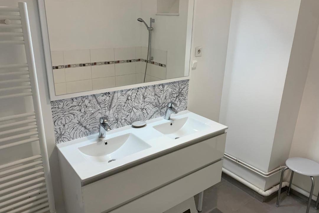 Photo of Others in Givry