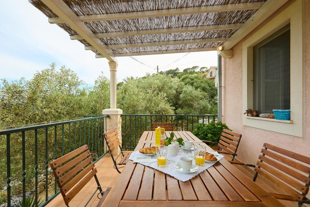 Photo of Patio Balcony in Mljet