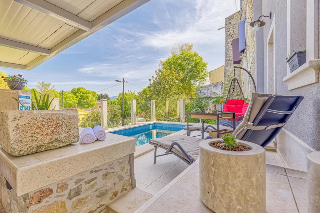 Photo of Patio Balcony in Pican