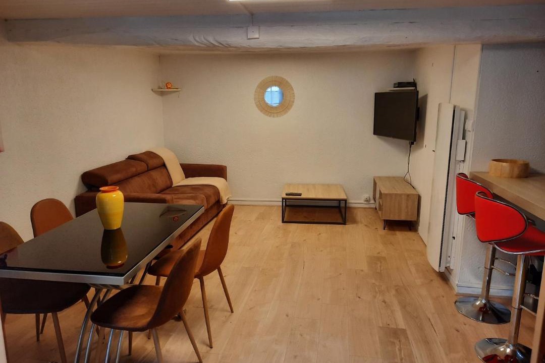 Photo of Others in Liguge